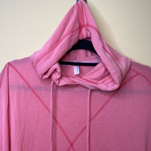 FP Movement Hoodie Size XS Swingin’ It Pink Oversized - Picture 3 of 12
